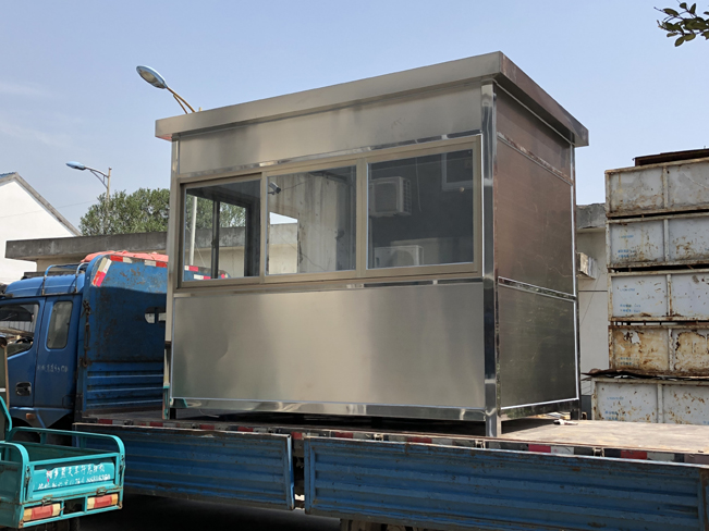 1-210Z613514C95.jpg